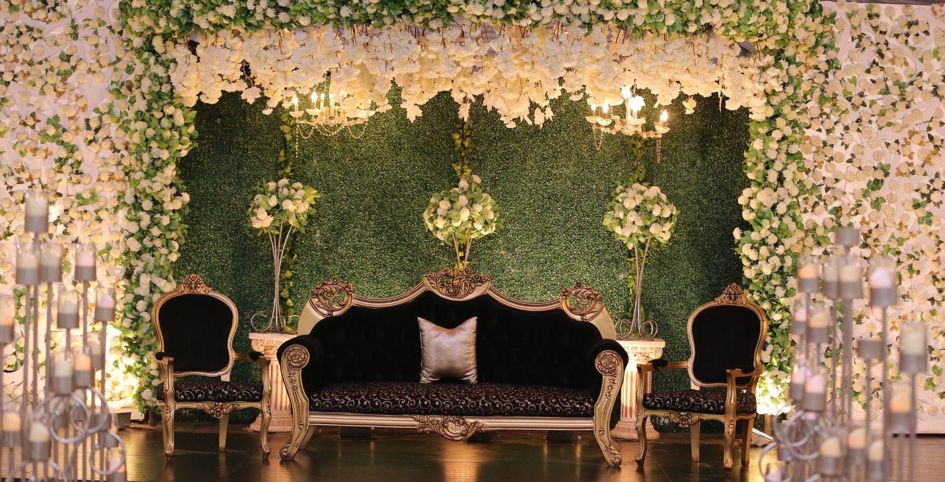 Newmarket Flower Wedding Decor