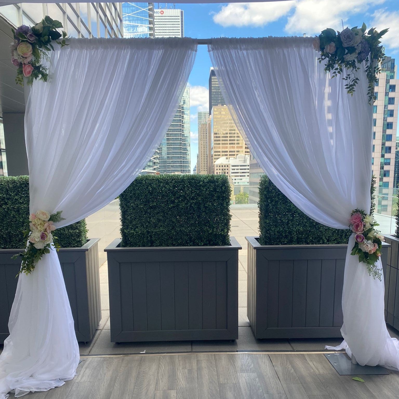 Niagara Falls Wedding Flower Arches