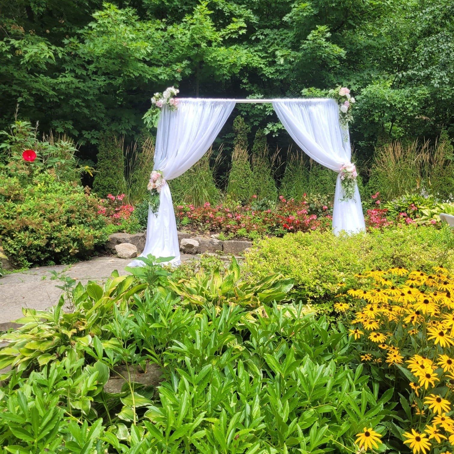 Stouffville Wedding Flower Arches