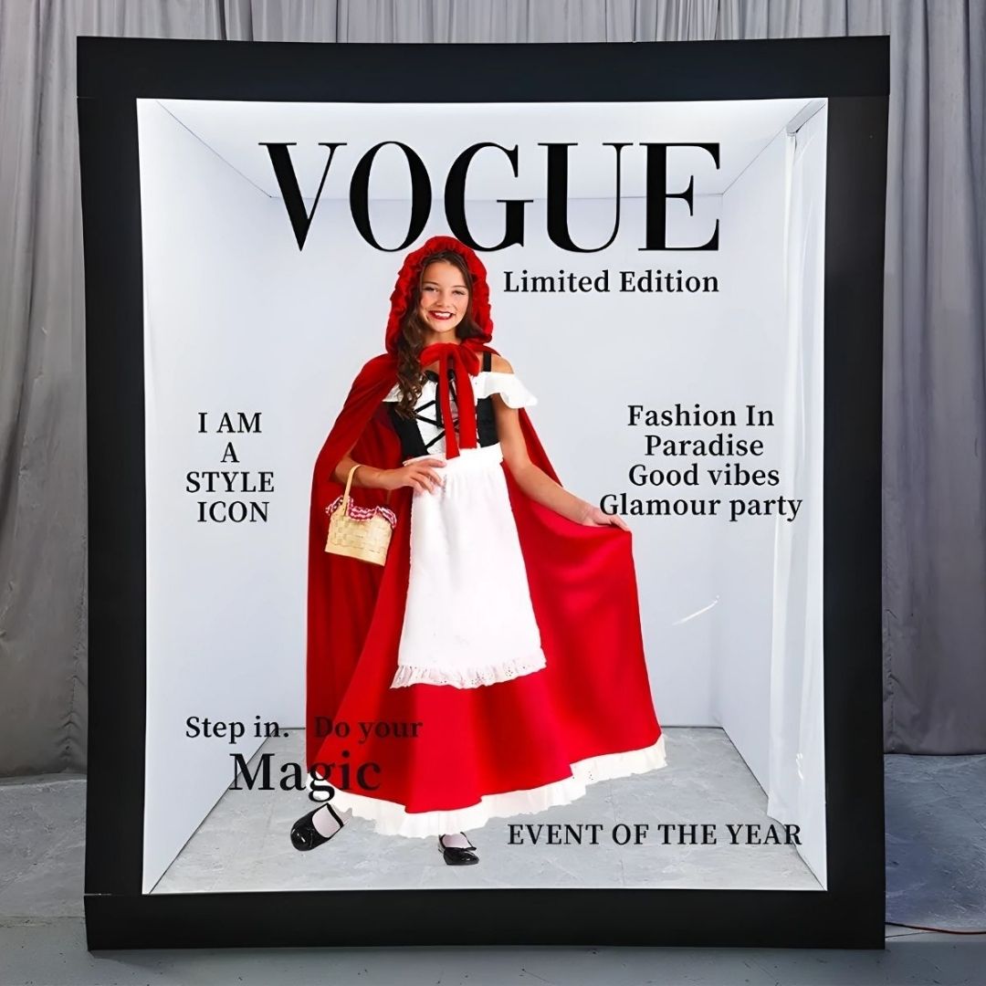 Magazine Photo Booth