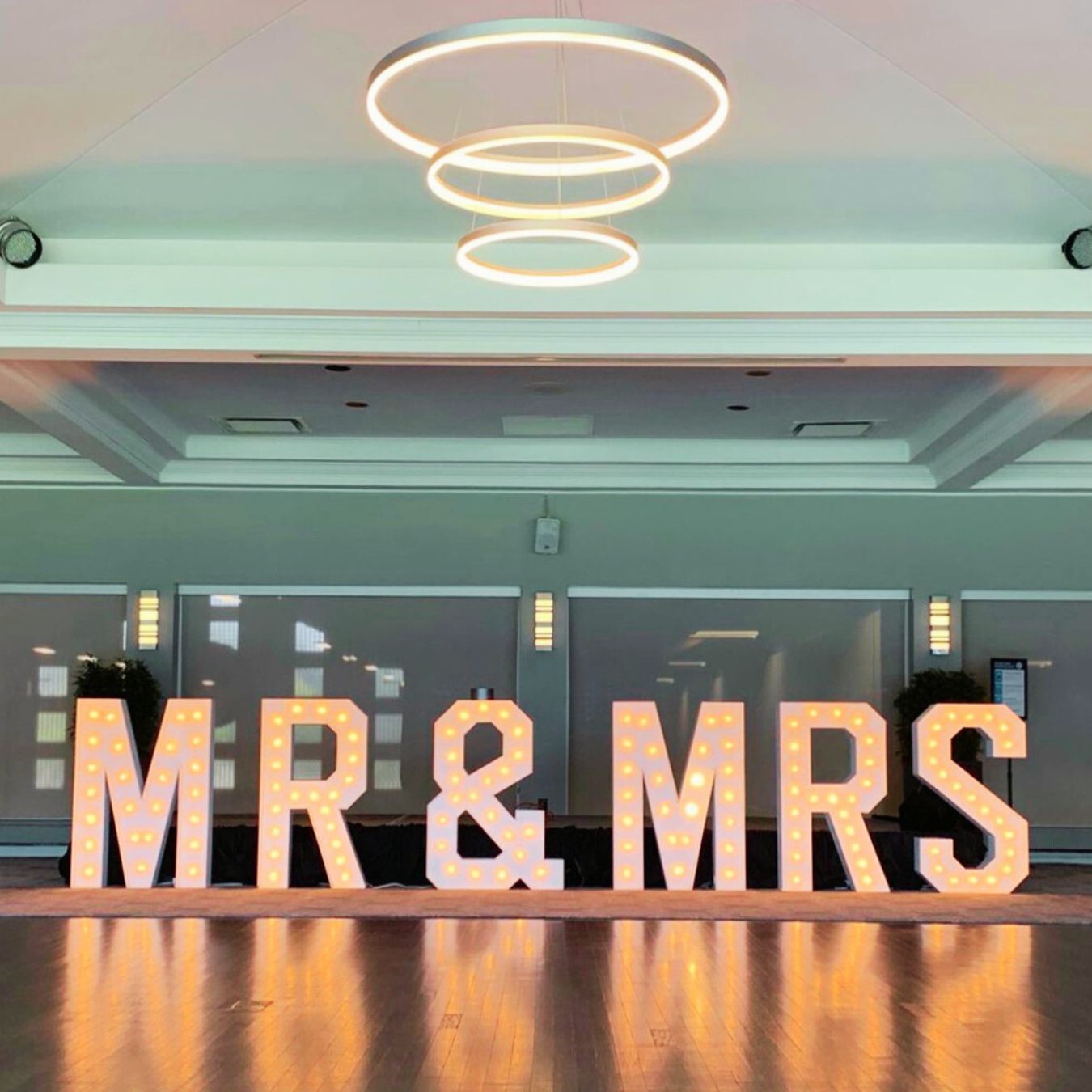 MR & MRS Marquee Letters with Lights